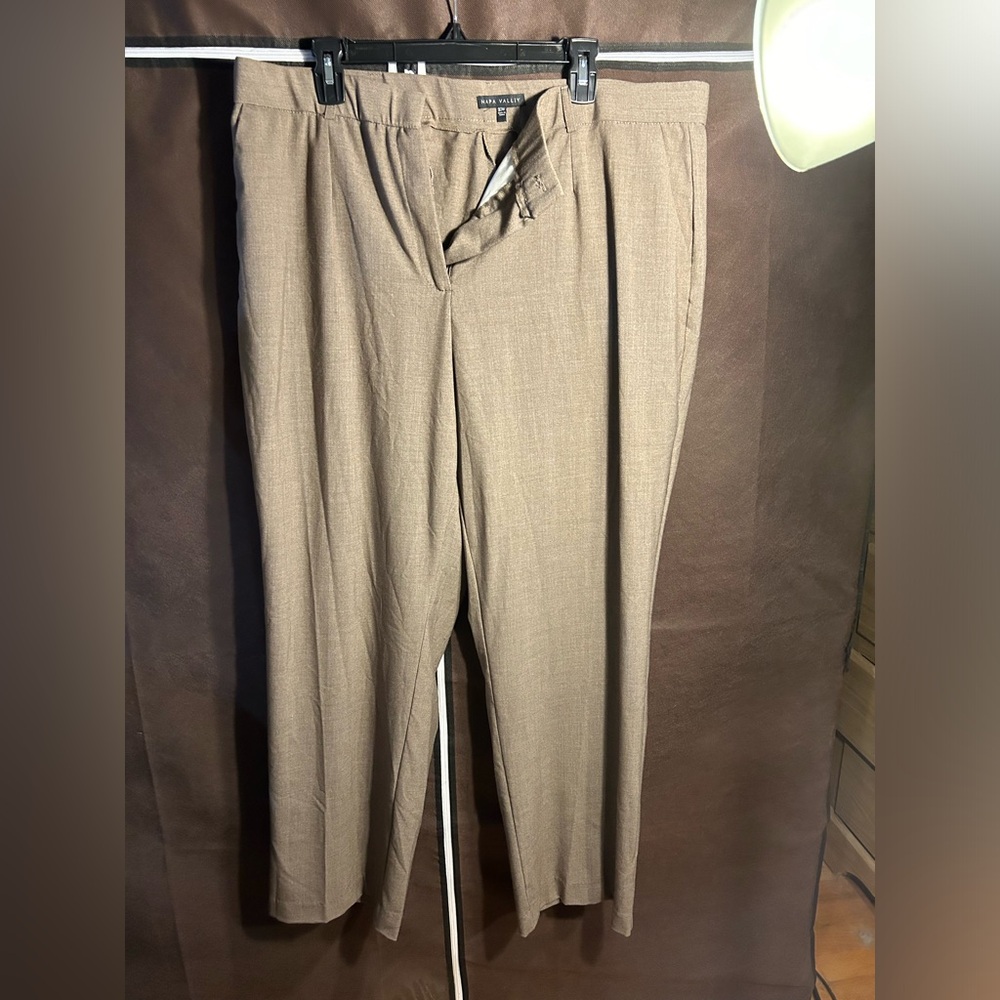 Napa Valley Woman’s business professional pants 20w